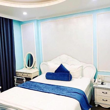 Khai Hung Hotel Binh Chanh Ho Chi Minh City Exterior photo